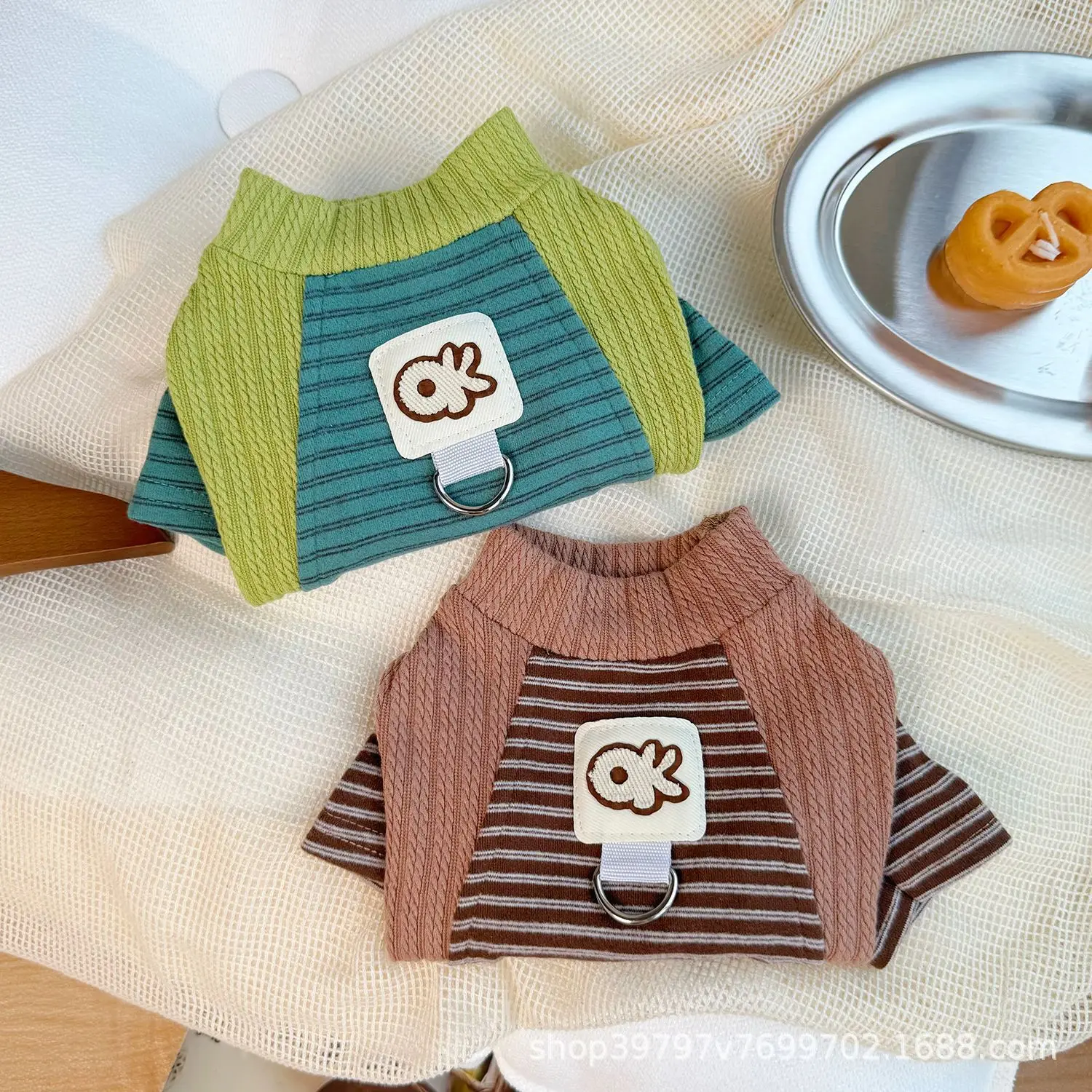 Camiseta a rayas de otoño e invierno para mascotas, camisa Base para perros y gatos, chaleco cálido para mascotas, ropa para cachorros, ropa para perros pequeños