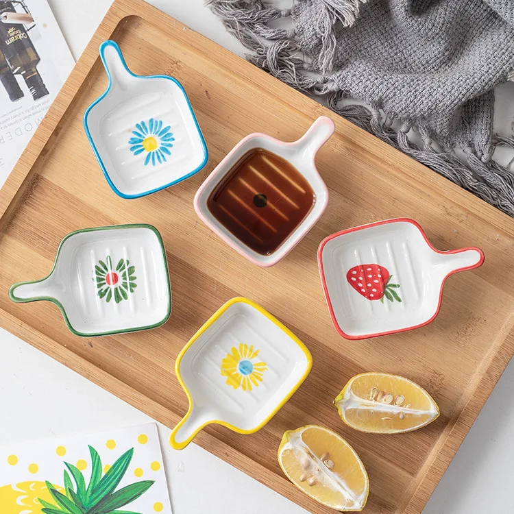 Accesorios para perros de moda, plato pequeño japonés, plato de cerámica para mascotas de dibujos animados, Mini mango creativo para el hogar, plato pequeño para gato y perro - imagen 3