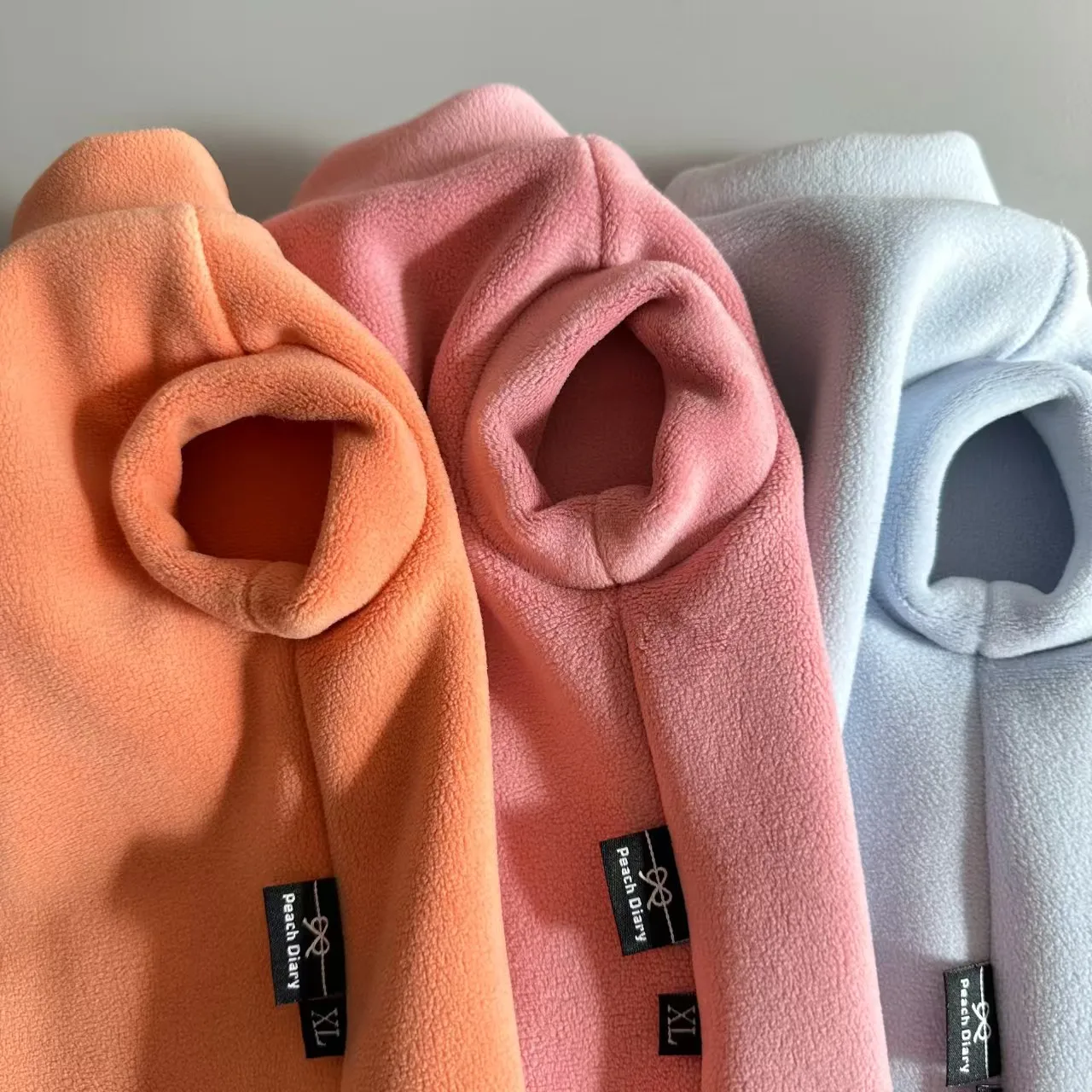 Cálido suéter de manga corta de 4 patas para Sphynx Cat Abrigo rosa de vellón grueso de invierno para Devon Rex Pijama dulce para gata - imagen 3