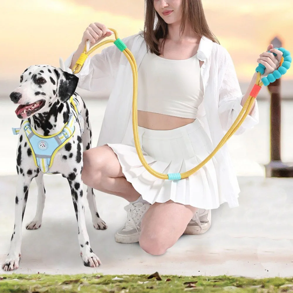 Correa para mascotas al aire libre con mango acolchado cómodo, cuerda de tracción colorida de 1,5 m para perros pequeños, medianos y grandes - imagen 3