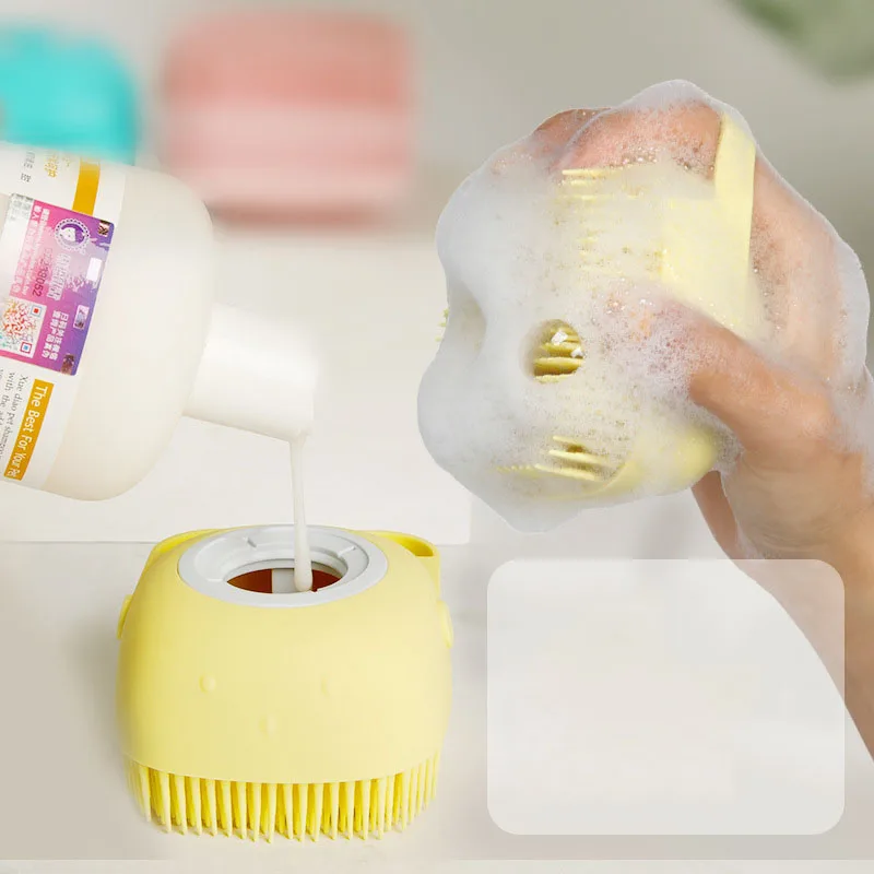 Cepillo de baño de silicona para mascotas para cachorros, cepillo de baño para mascotas 2 en 1, dispensador de champú de masaje para mascotas de silicona suave