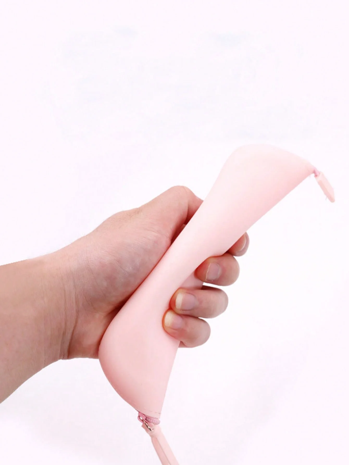 Bolsa de cosméticos de silicona – Resistente al polvo y práctica para viajes - imagen 3
