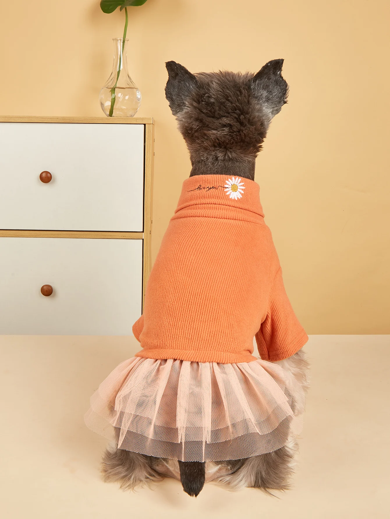 Ropa para perros pequeños y medianos, vestido de princesa para niñas, ropa para gatos, vestidos para cachorros y gatitos, falda para atuendo de Chihuahua, negro, blanco y naranja - imagen 5