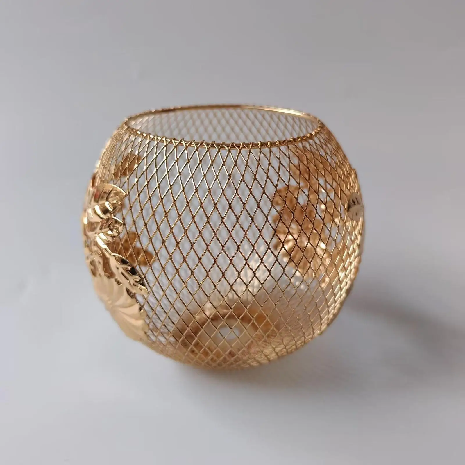 Metal Pendant Light Shades Lighting Fixture Accessories Metal Wire Cage Lamp Guards for Teahouse Bedroom Hotel Dining Room Home Metal Pendant Light Shades Lighting Fixture Accessories Metal Wire Cage Lamp Guards for Teahouse Bedroom Hotel Dining Room Home