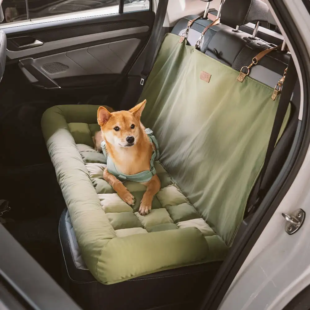 Cojín de respaldo de seguridad para viaje, cama grande para asiento de coche para perros, sillón de tablero de ajedrez, adecuado para la mayoría de los modelos de coches - imagen 2