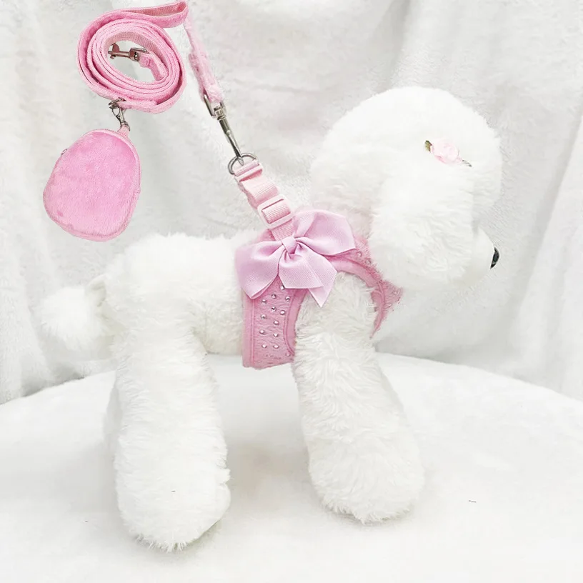 Conjunto de correa de arnés para perro, chaleco con pajarita, decoración de diamantes pequeños, arnés suave para perros pequeños y medianos
