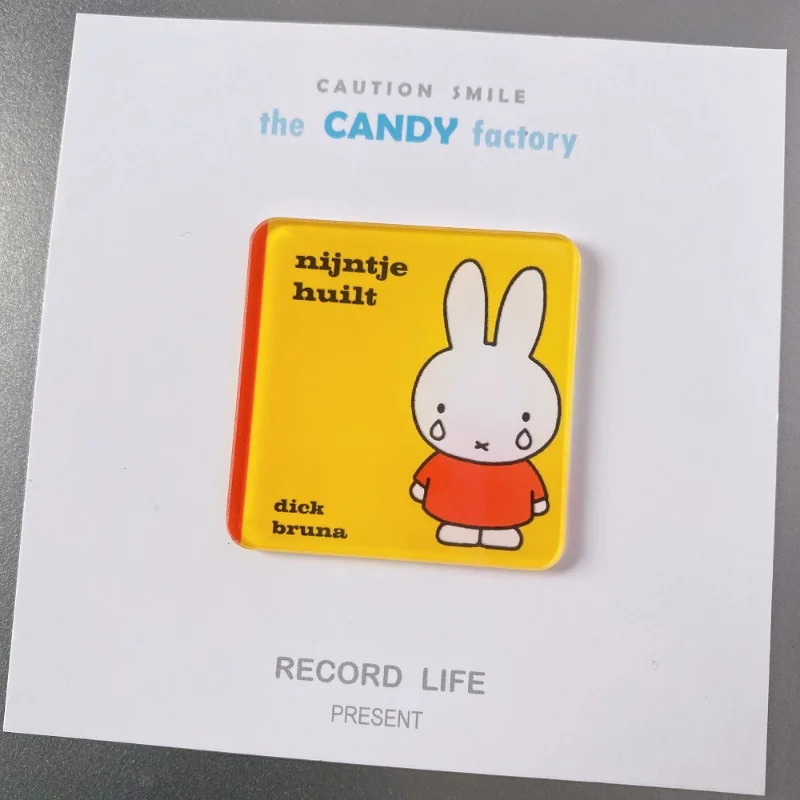 11 Uds Kawaii Miffys dibujos animados Anime acrílico magnético refrigerador pegatina magnética succión Cosplay juguetes para niños regalo de cumpleaños - imagen 5