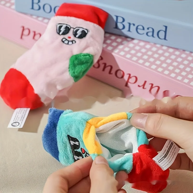 Juguete de peluche chirriante para perros, divertidos calcetines rellenos para perros pequeños y medianos, gatos, bonito juguete para masticar para mascotas, regalo de cumpleaños, juguetes rompecabezas ocultos