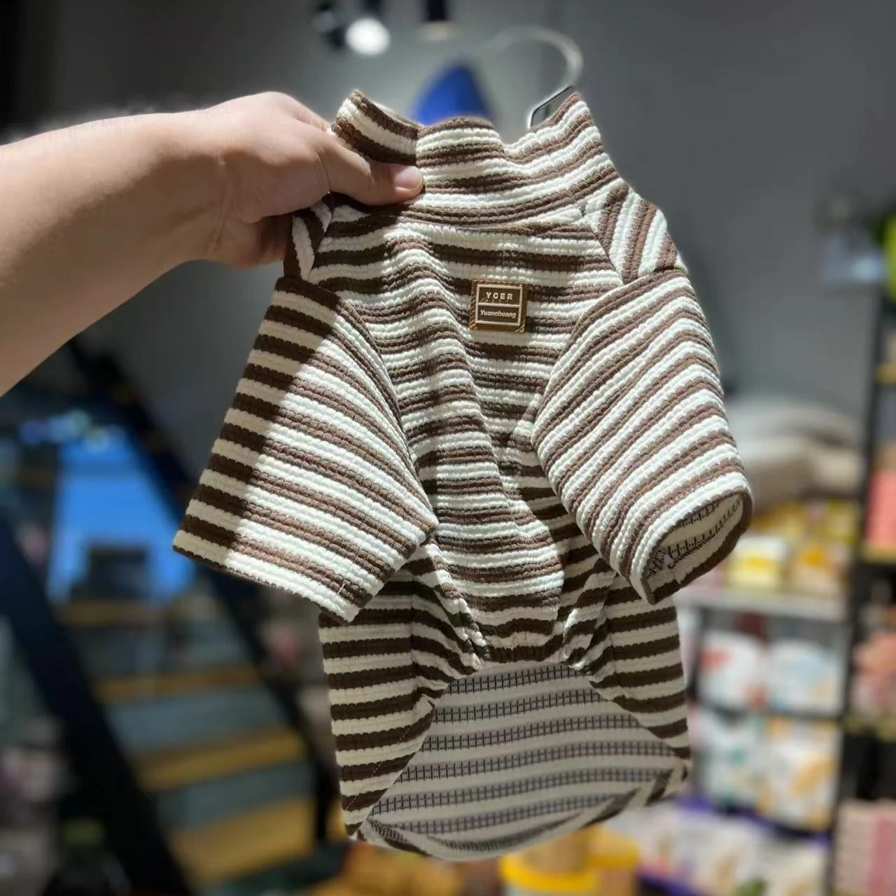 Camisa inferior a rayas con cuello alto para mascotas, camisa de dos patas para gatos y perros, camiseta a rayas, ropa para perros pequeños, primavera y otoño - imagen 4