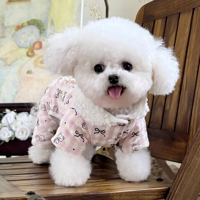 Ropa para perros con diseño de lazo clásico bonito para mascotas, abrigo de algodón grueso para mascotas, monos cálidos de cuatro patas con hebilla de tracción para invierno - imagen 2