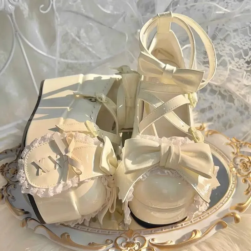 Zapatos Mary Jane para perro Lolita con plataforma y lazo - imagen 4