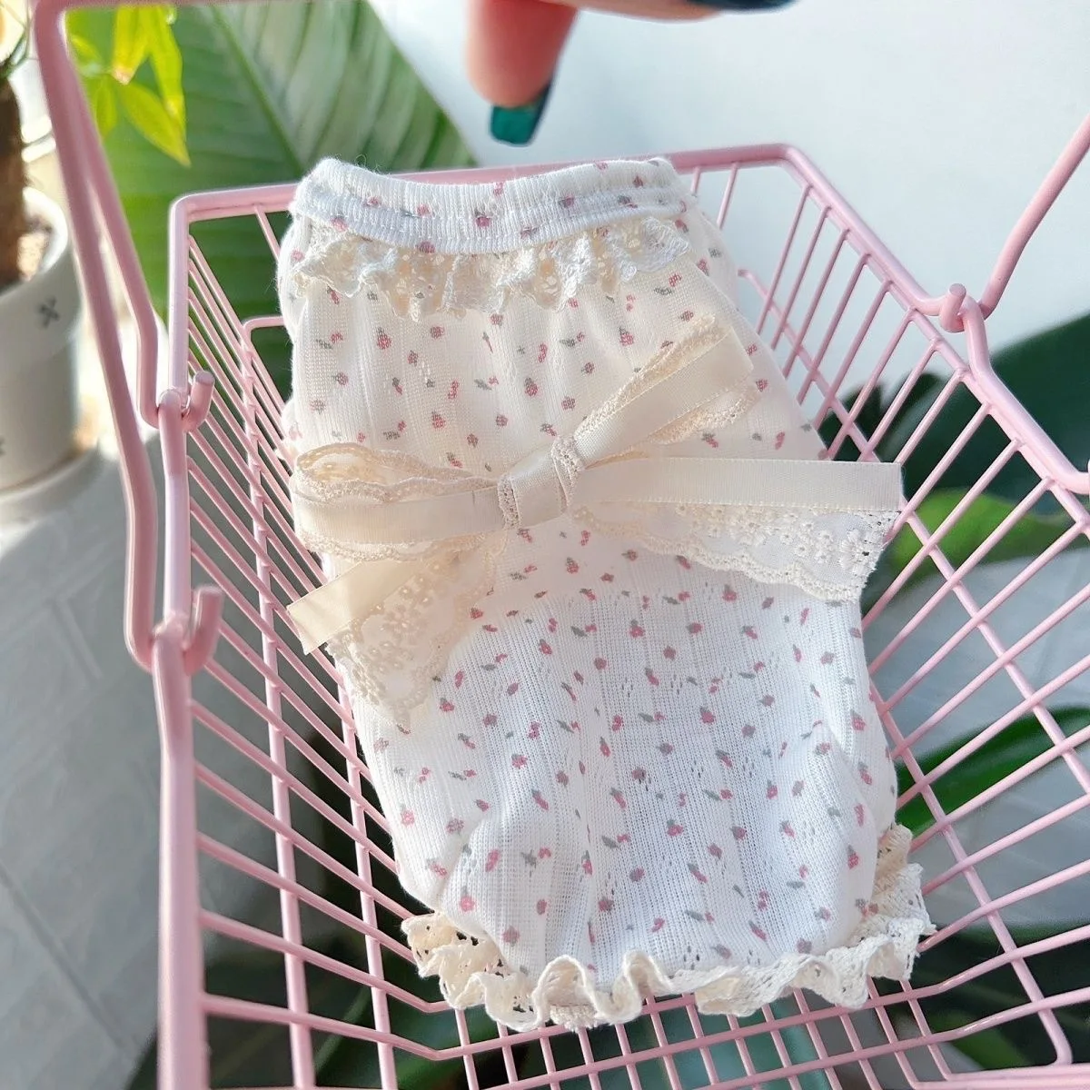 Pet primavera/verano Floral hogar mangas cortas suave y cómodo cachorro Yorkshire gato arco chaleco ropa para cachorros