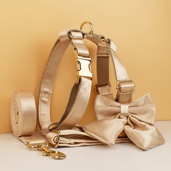 Collar y arnés de lujo con cristales para perros