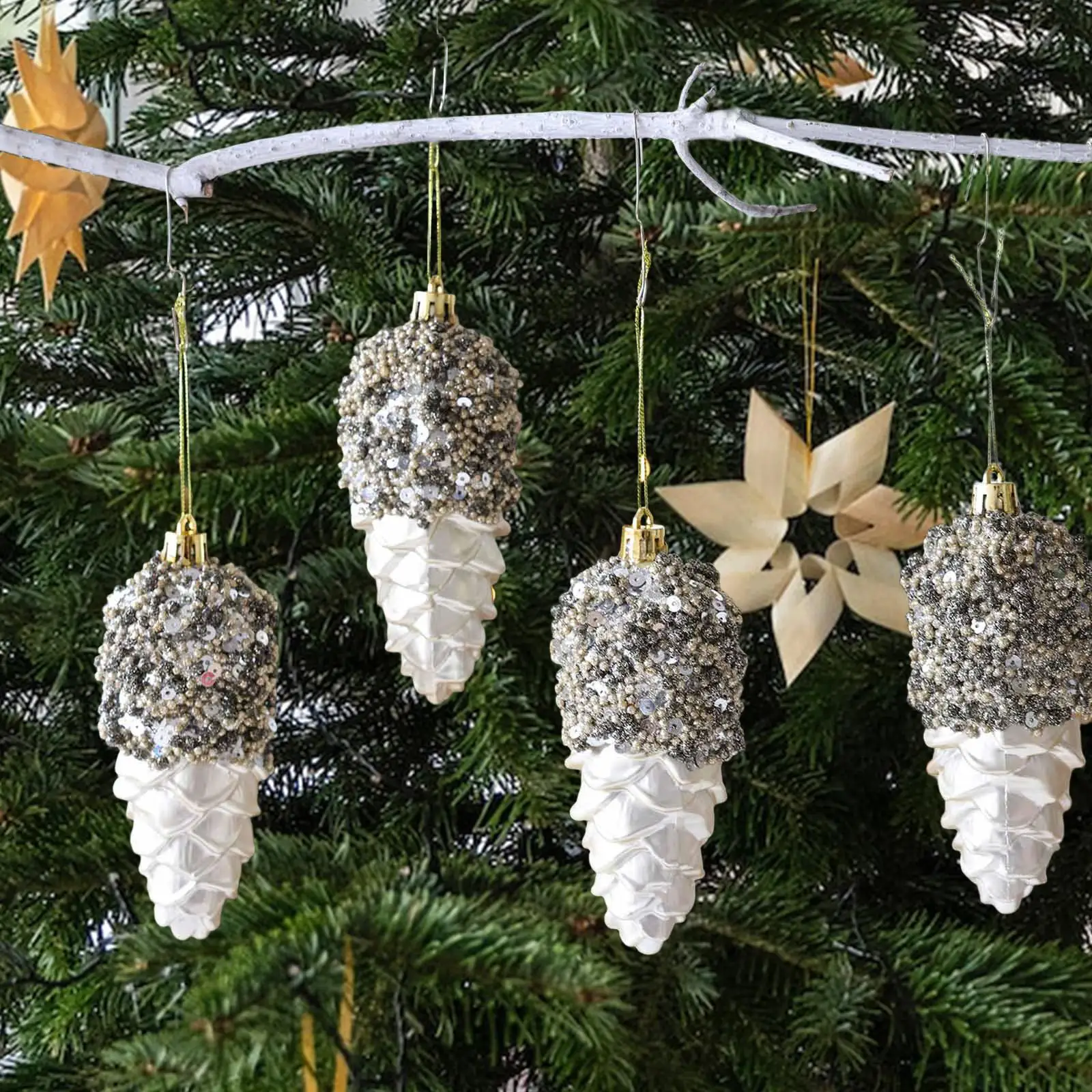 4x colgantes navideños en forma de conos de pino, artesanías, adorno navideño rústico, colgantes divertidos de Navidad para compromiso festivo - imagen 3