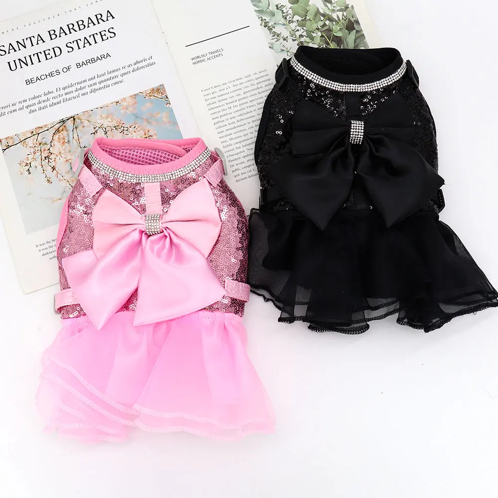 Vestido rosa para gatos y perros pequeños, traje de verano con lazo bonito, accesorios de diamantes de imitación ostentosos, chaleco de nailon para mascotas, arnés y correa - imagen 2