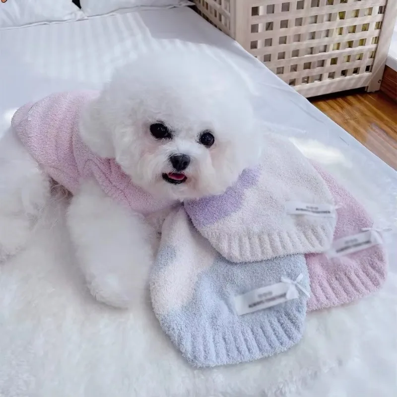 Suéter de felpa para perros, chaquetas cálidas tejidas con flores, ropa para el hogar, chaleco de invierno para perros y gatos, camisa con Base de oso más gruesa, ropa para cachorros - imagen 3