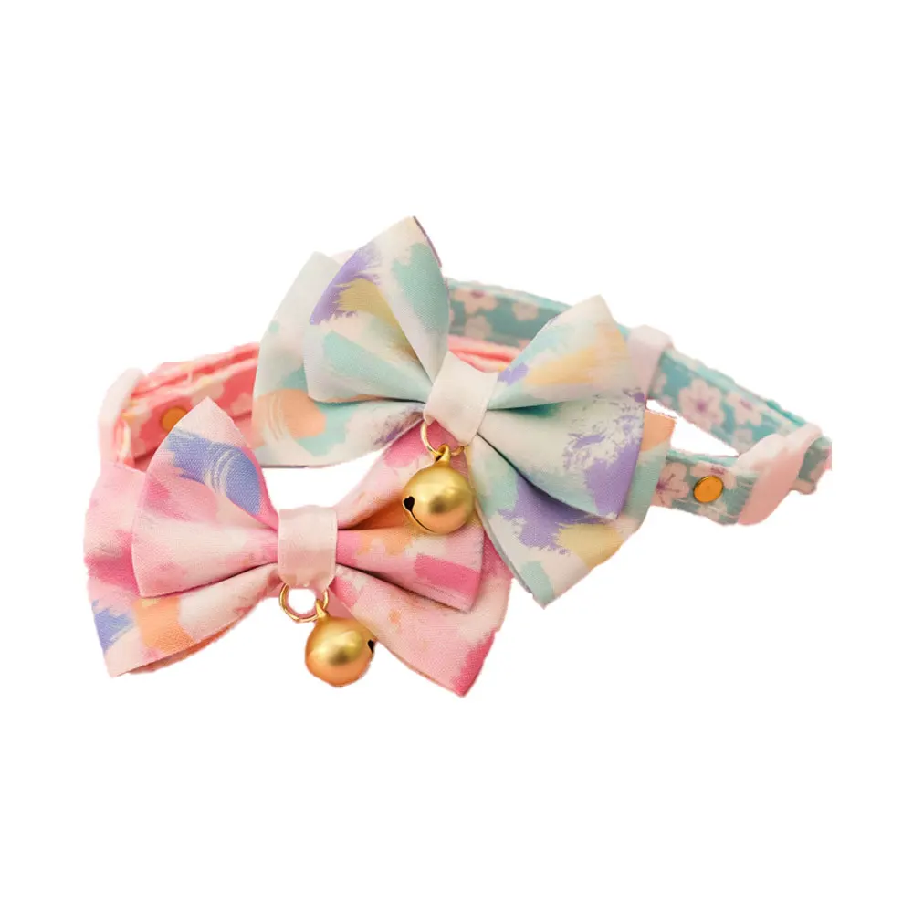 Collar de gato con lazo de flores, Collar ajustable para mascotas con campana, Collar de flores para gatitos, gatos, cachorros, suministros de seguridad para mascotas