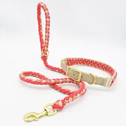 Collar trenzado de cuero con hebilla para perros y gatos
