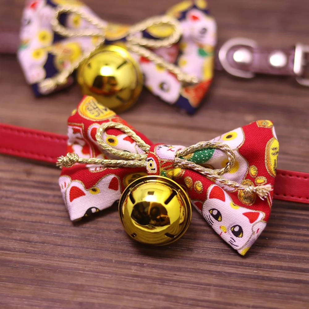 Collar antipérdida para gatos y perros con dije corazón y cascabel - imagen 4
