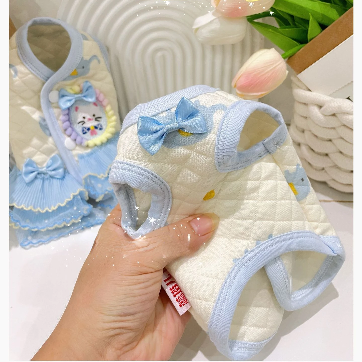 Vestido de lentejuelas de otoño/invierno, bonito vestido de malla con lazo, ropa para perros, Marzis York, hebilla de verano, vestido cálido para casa, ropa de diseñador para perros - imagen 3