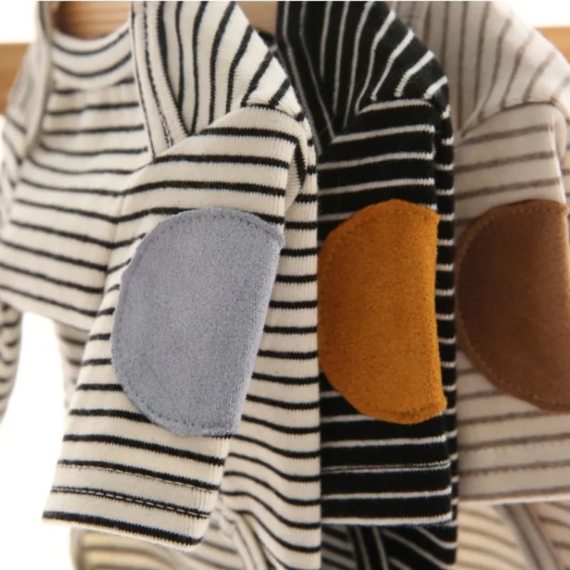 Sudadera con capucha a rayas para cachorros de invierno, sudadera bordada para perros, ropa cálida para mascotas, camisa inferior de Color sólido, jersey suave, ropa para perros - imagen 2