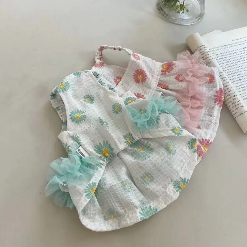 Suministros de encaje para mascotas, vestido de princesa con flores para perros pequeños, ropa para mascotas, falda bonita para perros, accesorios finos de verano para mascotas - imagen 3