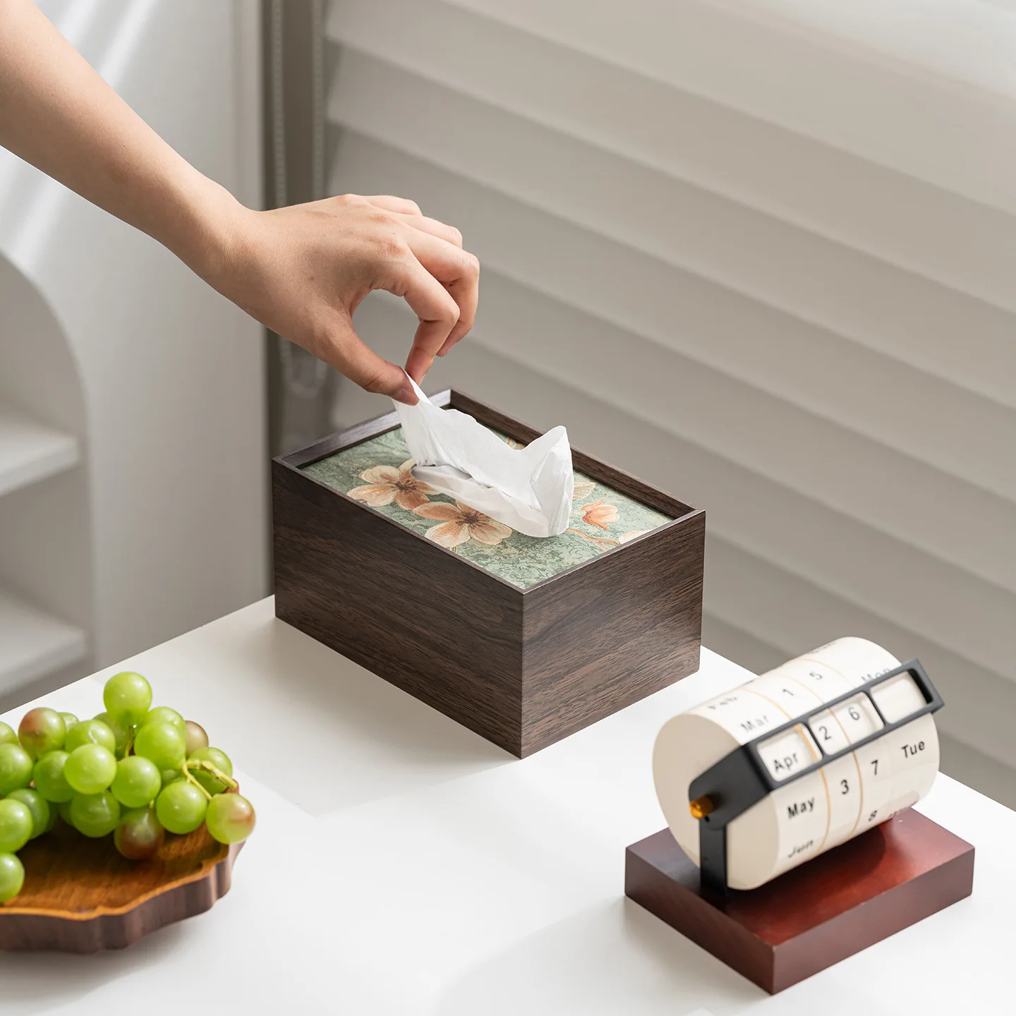 Dispensador de toallitas para perros y gatos – Caja compacta - imagen 2