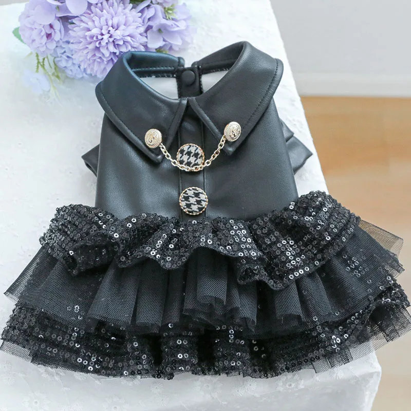 Ropa negra de PU para perros, disfraz de cuero de lujo para invierno, abrigo cálido para perros pequeños, falda de tul con lentejuelas Chiwawa, abrigos, chaqueta XS - imagen 4