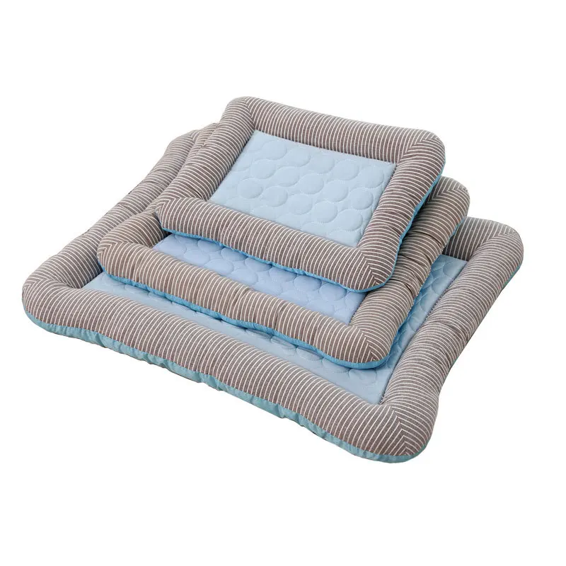 Cama con almohadilla de refrigeración para perros, gatos, cachorros, gatitos, manta fresca para mascotas, Material de seda de hielo suave para dormir en verano, rosa, azul, transpirable - imagen 3