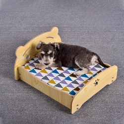 Cama de madera con cojín lavable para perros medianos y pequeños