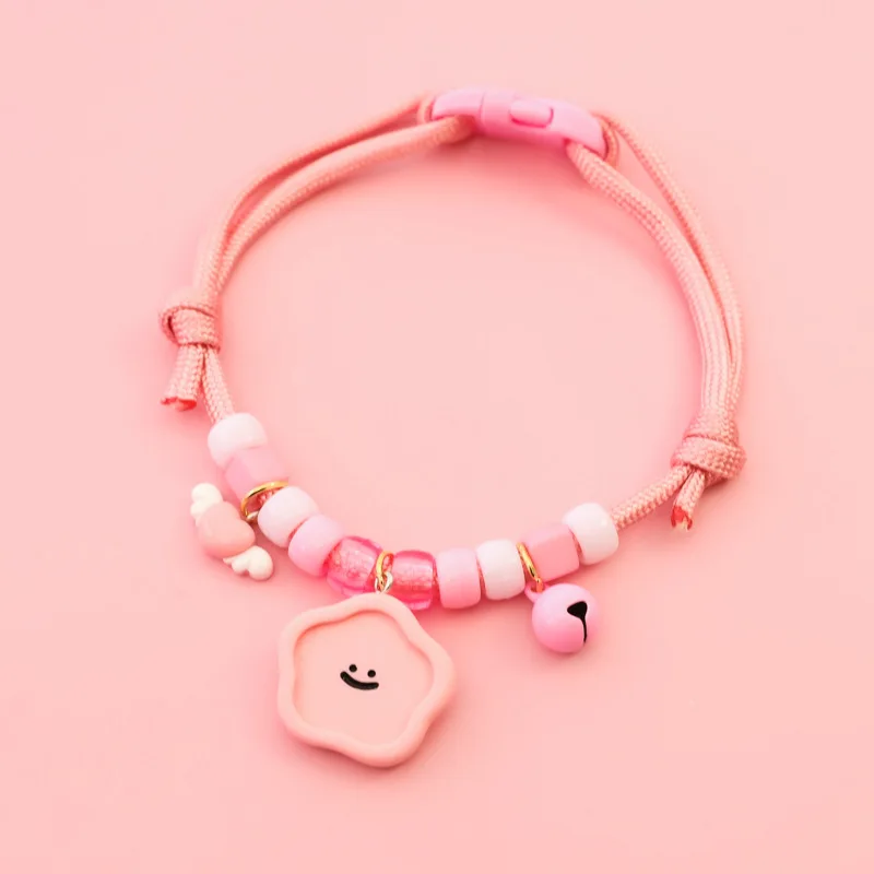 Collar de punto suave para mascotas con campana y colgantes, Collar ajustable para perros y gatos, Collar reutilizable para mascotas, suministros para mascotas - imagen 2