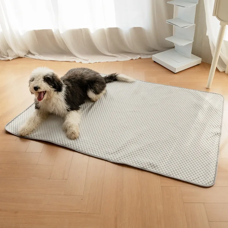 Esteras refrescantes sólidas para mascotas para perros, almohadillas suaves y frescas para cama para dormir, cojín para sofá para gatos, suministros de disipación de calor para el hogar, gatitos y cachorros - imagen 5