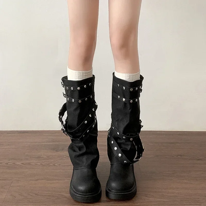 Botas altas con remaches de diseñador para mujer, zapatos de estilo Punk a la moda, botines largos de caballero de tacón grueso para otoño e invierno - imagen 3