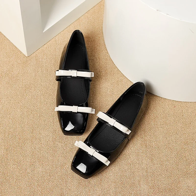 Zapatos con pajarita de cuero PU para mujer, zapatos planos negros, zapatos Mary Jane para mujer, mocasines plateados elegantes con punta cuadrada para primavera y otoño, novedad de 2025 - imagen 3