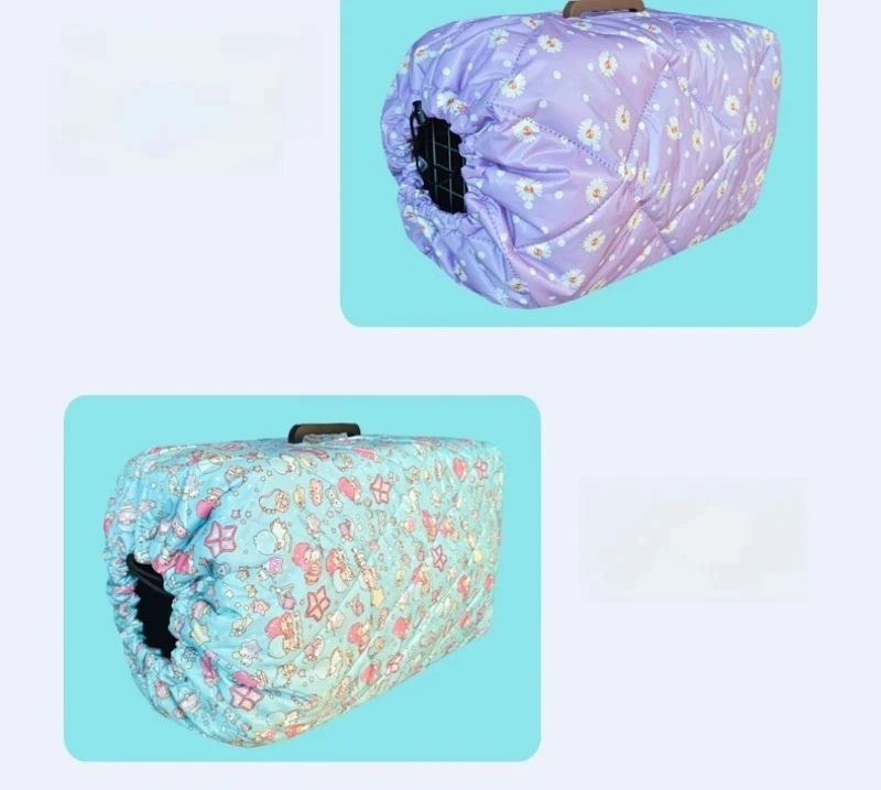 Funda instalada en transportín de mascota