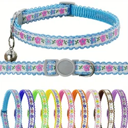 Collar para gato bordado floral ajustable con campana