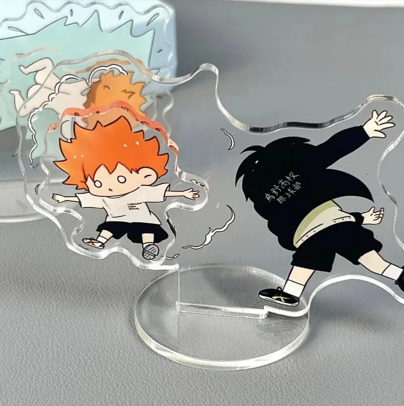 Detalles de las figuras de Hinata y Kageyama