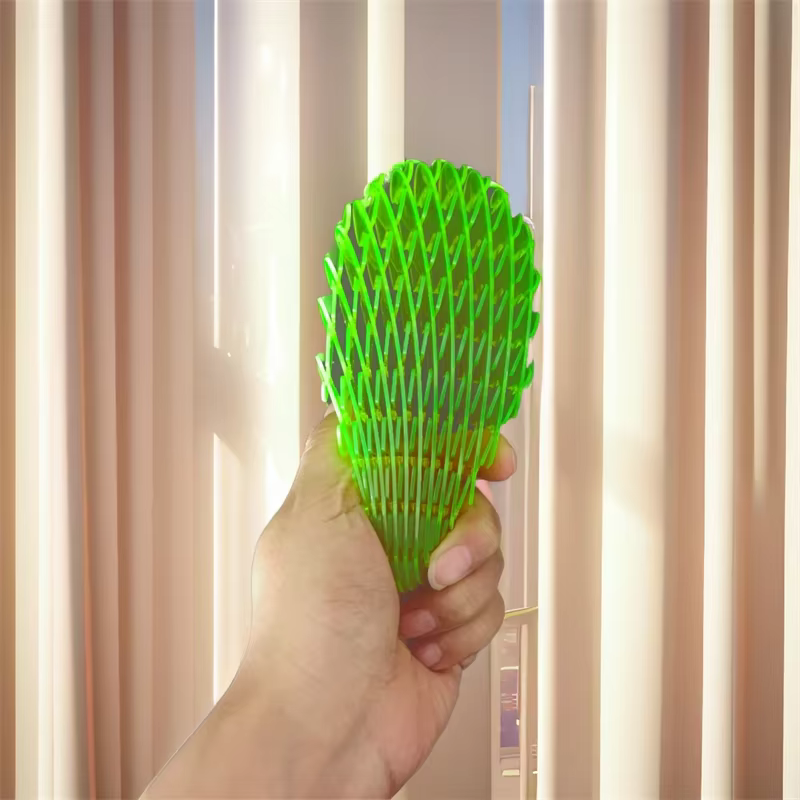 Juguete antiestrés gusano transformable blandito para gatos y perros