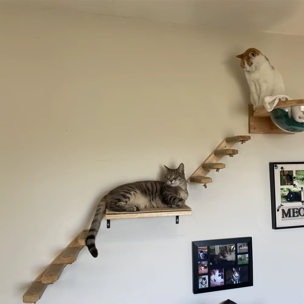 Hamaca de pared para gatos de madera maciza y rascador de sisal - imagen 3