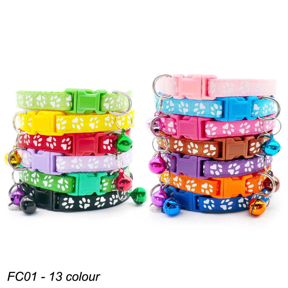 Collar ajustable con campana para mascotas KIYUE