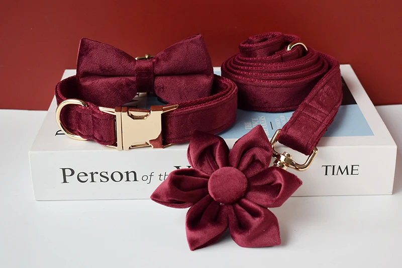 Collar en tela de franela suave