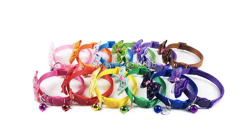 Collar pajarita caramelo con campana para mascotas pequeñas