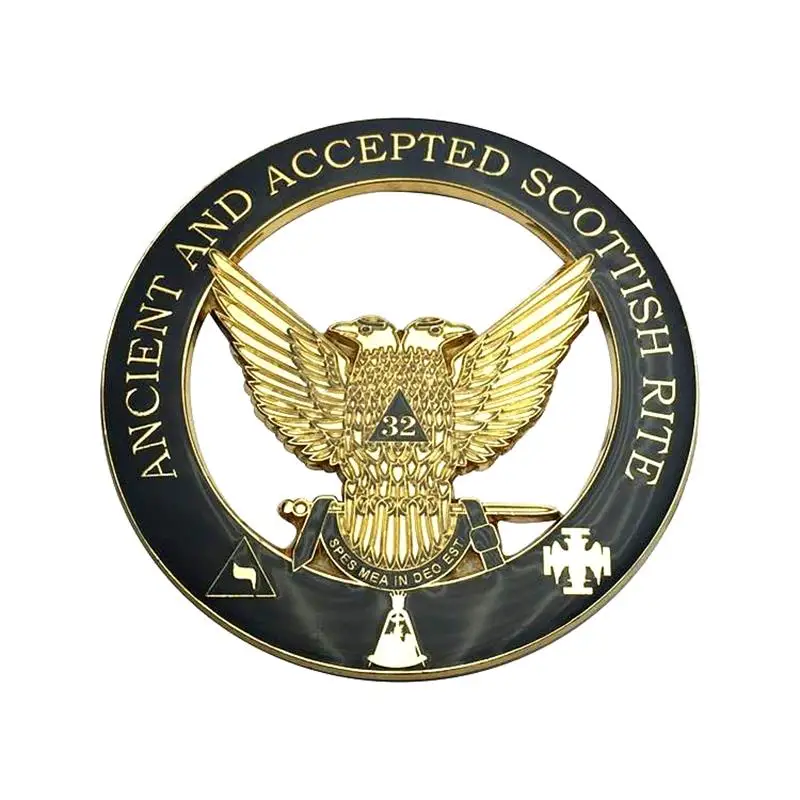 Emblema aplicado en vehículo