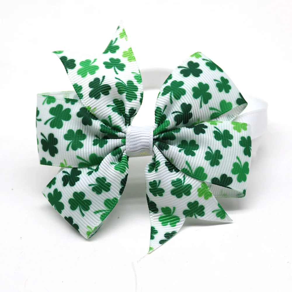 Grupo de mascotas con diferentes modelos