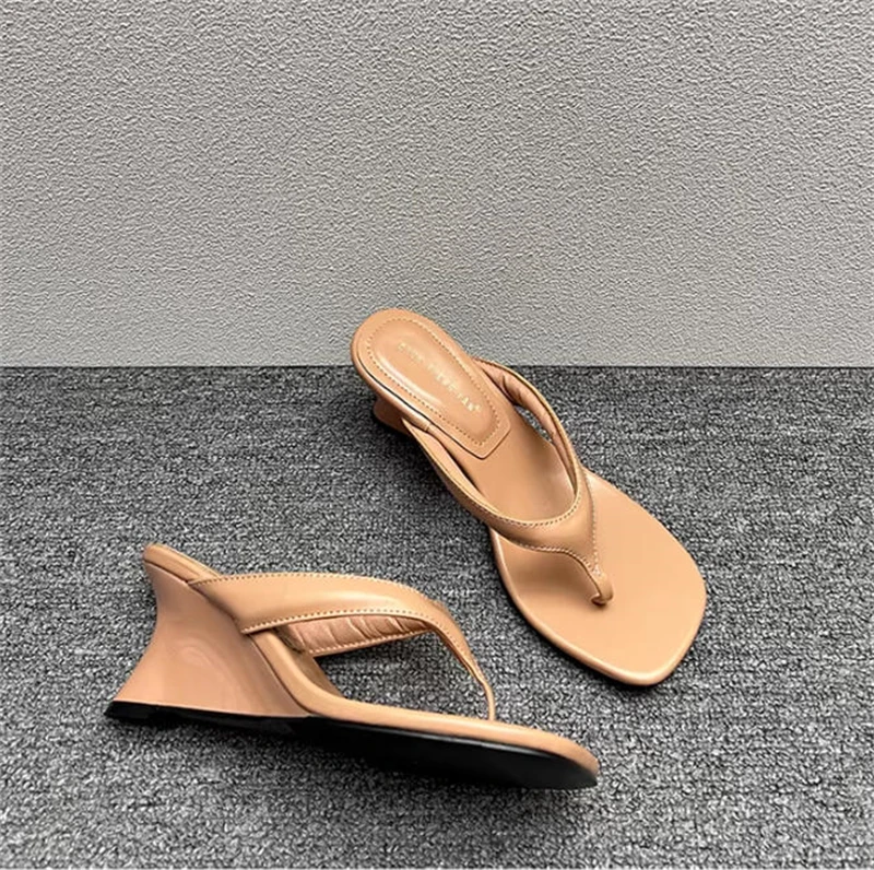 Sandalias con detalle de tira estrecha