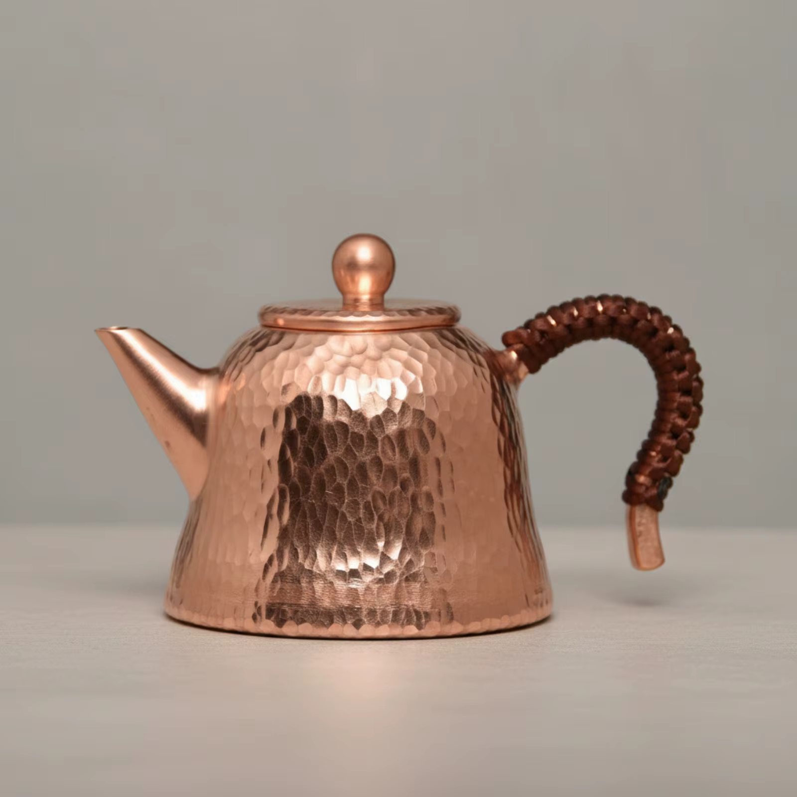 Tetera de Cobre Rústica – Pieza de Colección en Cobre Puro - imagen 4