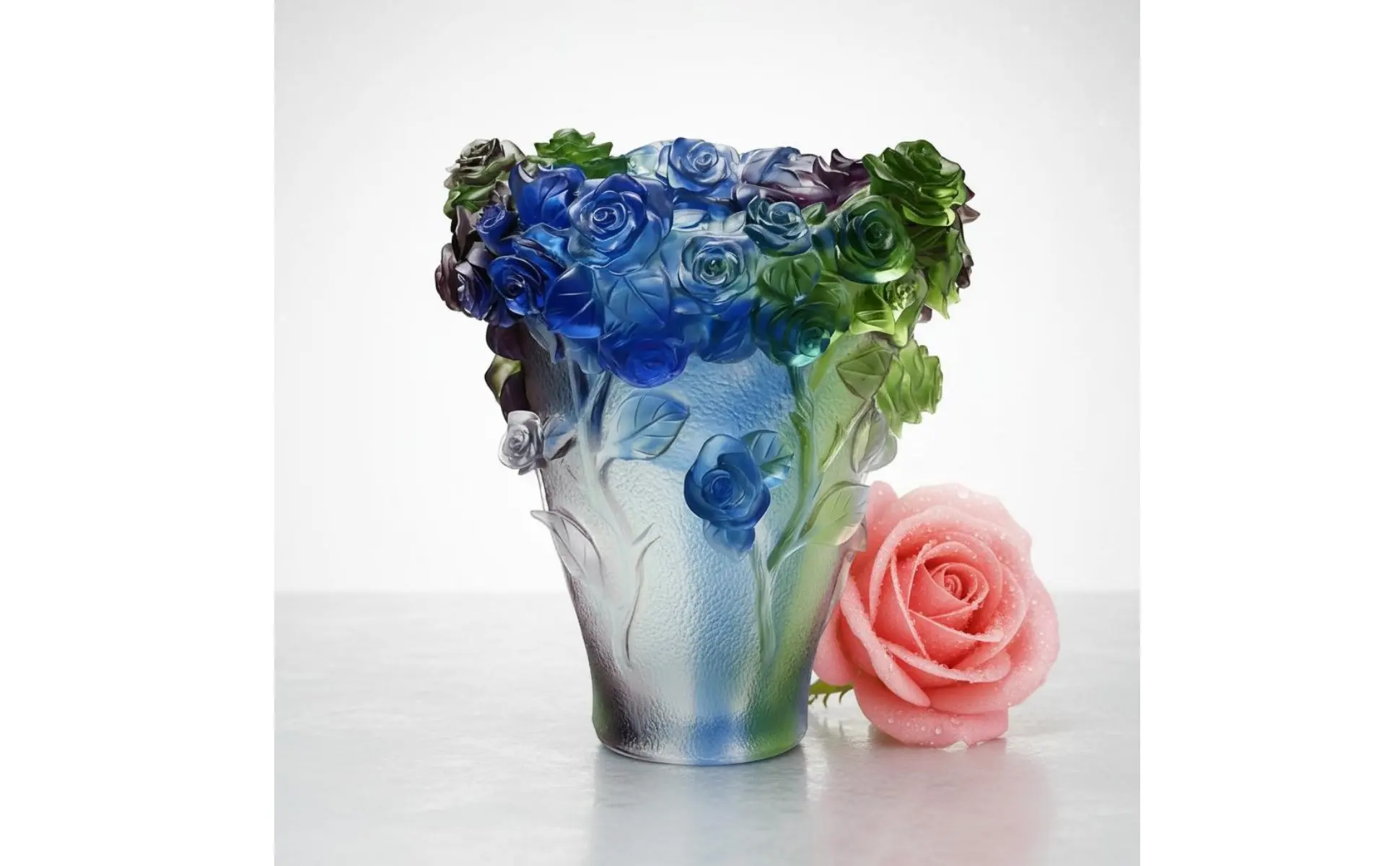 Uso del jarrón con flores secas
