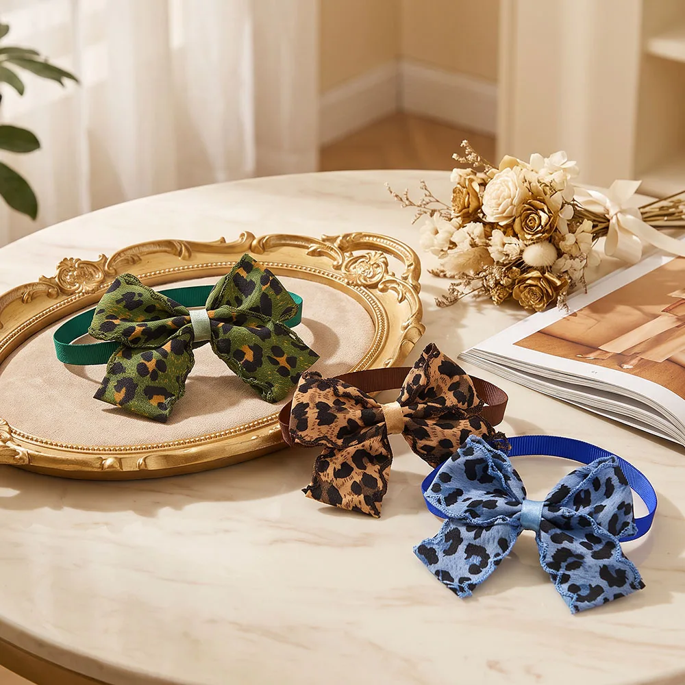 Corbatín de leopardo para perros, ajustable, accesorio otoño e invierno - imagen 5