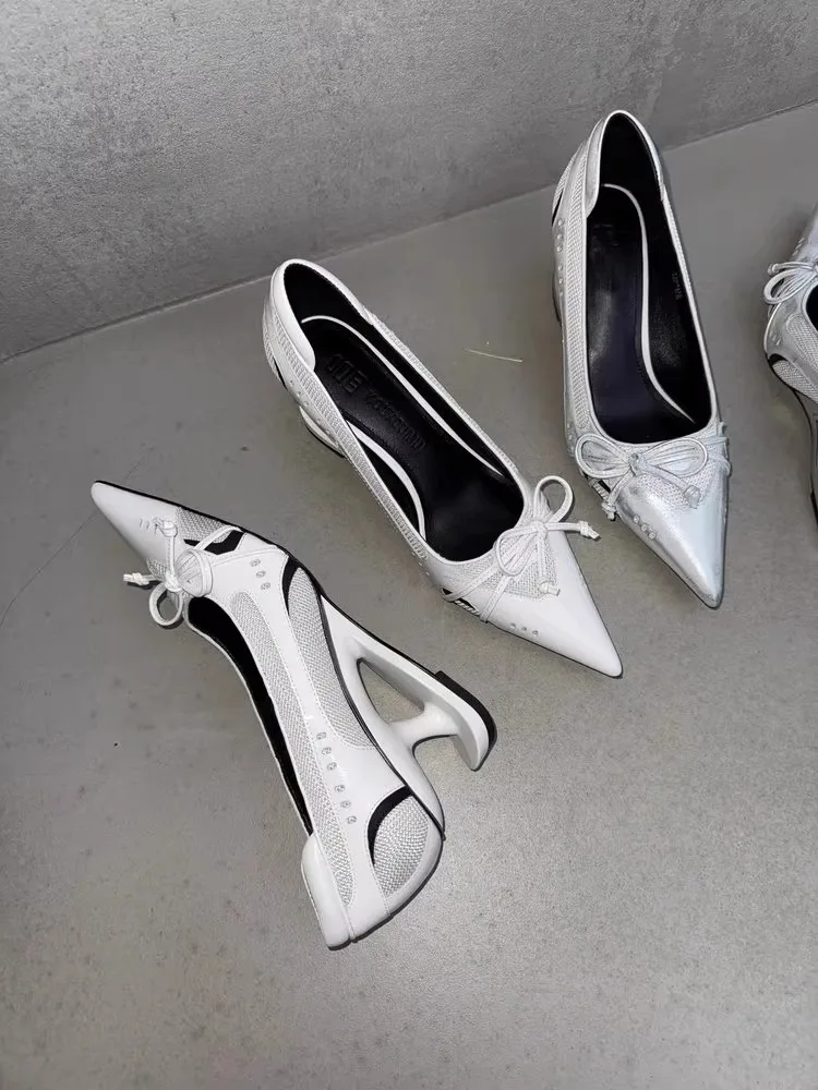 Colores disponibles de los zapatos