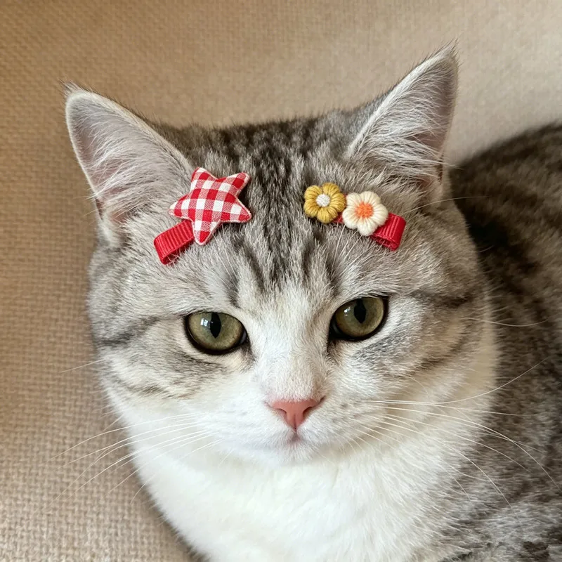 Pinzas pelo gatos y perros pequeñas con flores bordadas estilo dulce